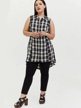Torrid Women's Plaid Sleeveless High Low Tunic Plus Size Rayon Button Up Size 2X